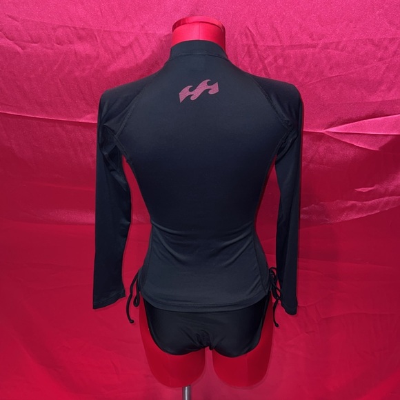 Billabong Rash-guard! - Picture 2 of 2